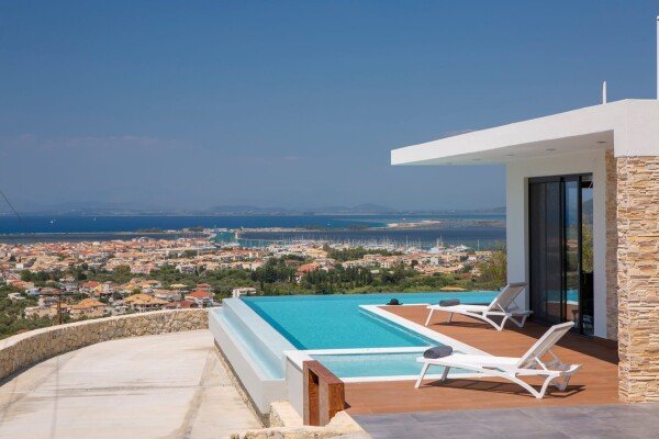 Villa 2 camere, con vista mare