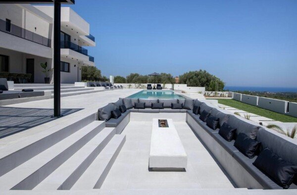 Villa 4 camere, con vista mare