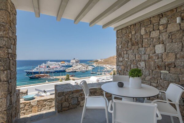 Villa 5 bedrooms, with sea view