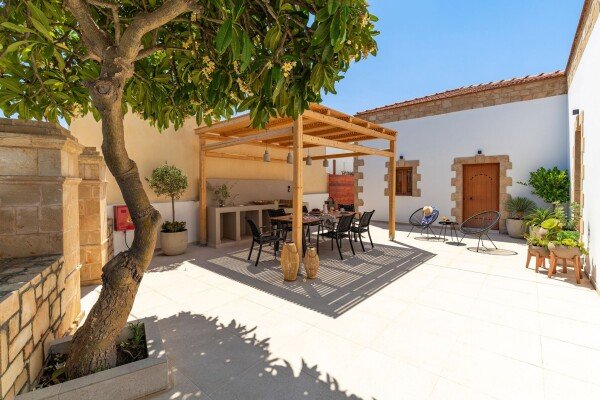 Villa 2 bedrooms, with garden