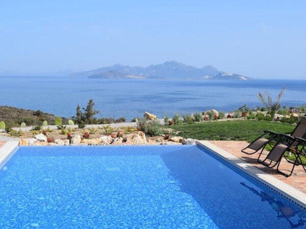 Villa 2 bedrooms, with sea view