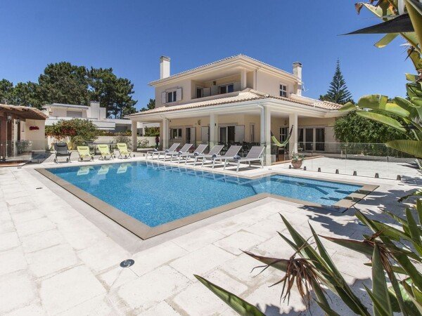 Villa moderne, 5 chambres, avec piscine