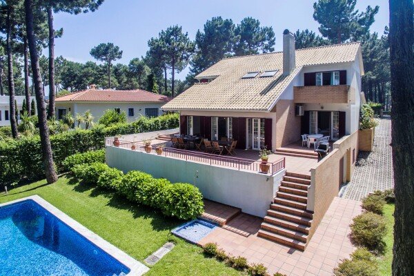 Villa 6 Schlafzimmer, mit Pool