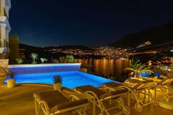 Villa 5 Schlafzimmer, mit Meerblick