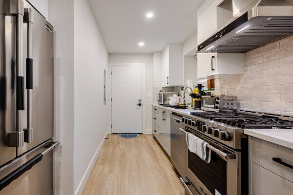 House 2 bedrooms, with garden