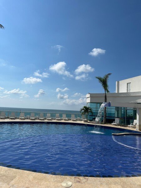 Apartamento 3 habitaciones, con vista al mar