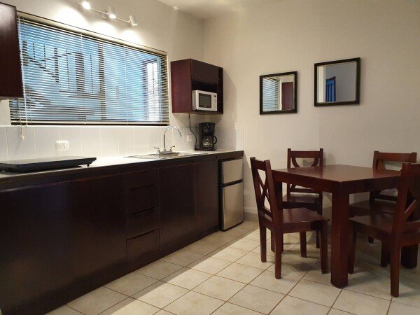 Loft moderne, 1 chambre, avec piscine