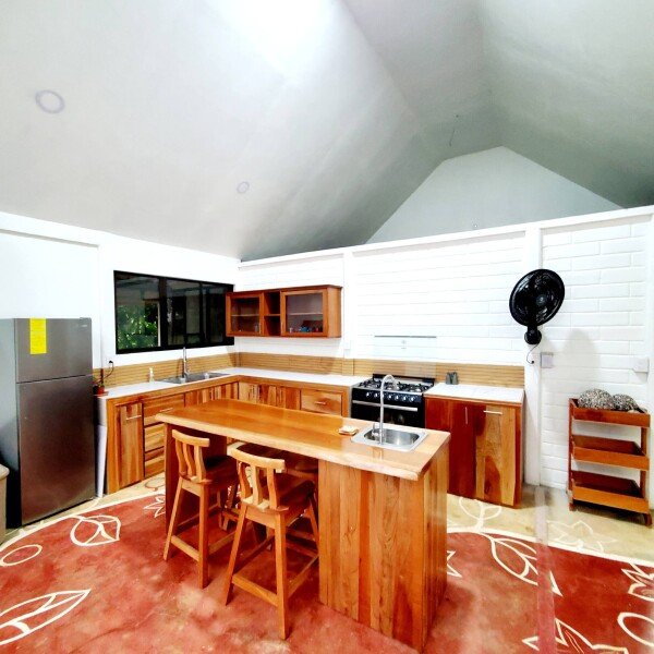 House 2 bedrooms, with pool