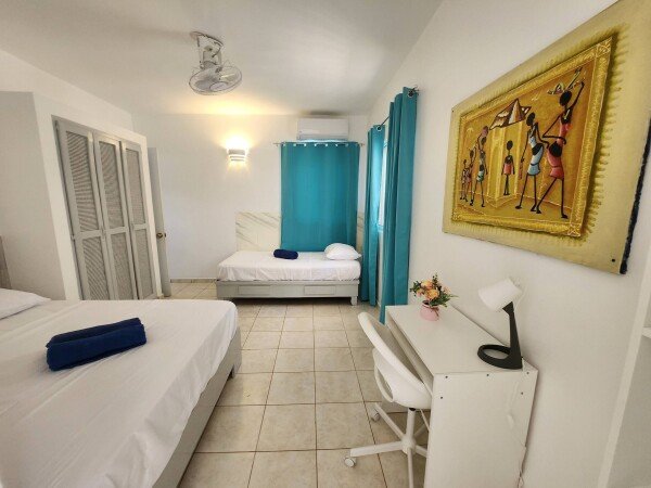 Wohnung 1 Schlafzimmer, mit Klimaanlage