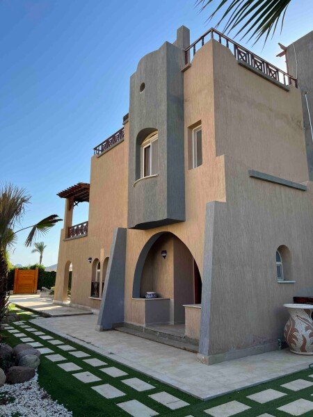 Villa 4 bedrooms, with pool