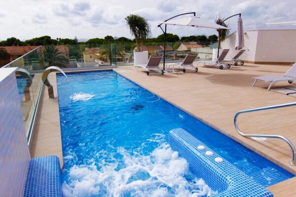 Apartment 2 bedrooms, with sea view