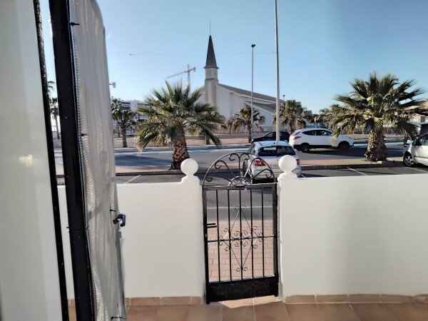 Bungalow moderne, 2 chambres, avec climatisation