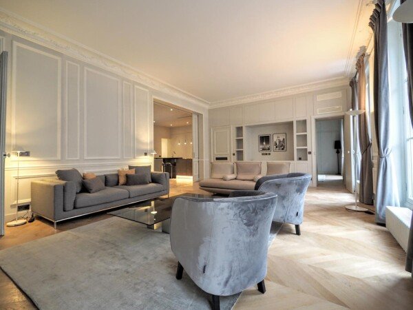 Wohnung 4 Schlafzimmer, mit Klimaanlage