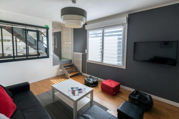 House 5 bedrooms, with garden