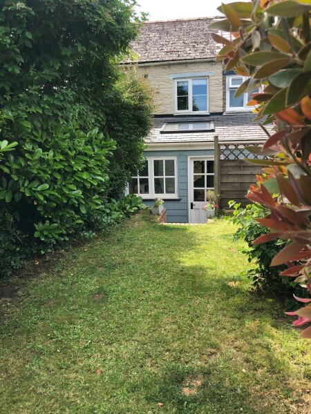 House 2 bedrooms, with garden