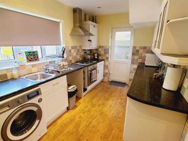 House 4 bedrooms, with garden