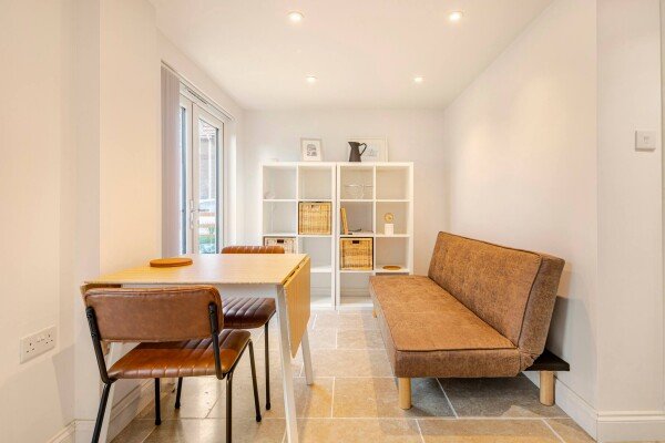 Apartment 1 bedroom, with garden