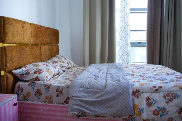 Appartement romantique, 2 chambres, avec piscine