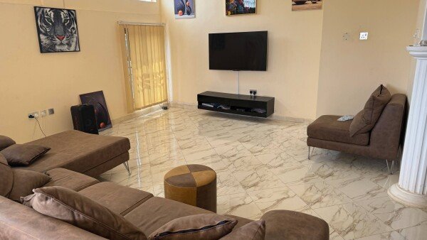 Apartment 3 bedrooms, with air conditioning