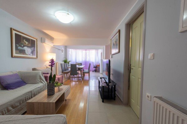 Apartment 2 bedrooms, with garden