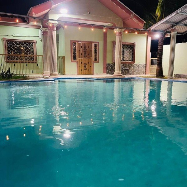 Casa 4 habitaciones, con piscina