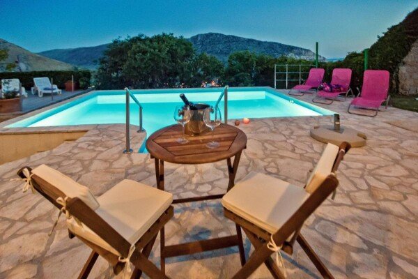 Aparthotel 3 bedrooms, with sea view