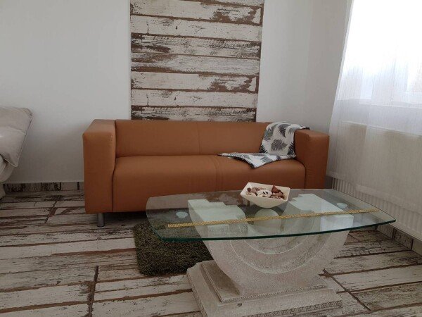 Wohnung 1 Schlafzimmer, mit Klimaanlage