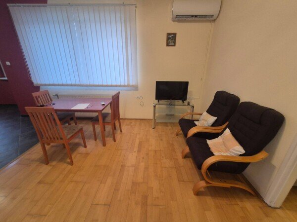 Wohnung 2 Schlafzimmer, mit Klimaanlage