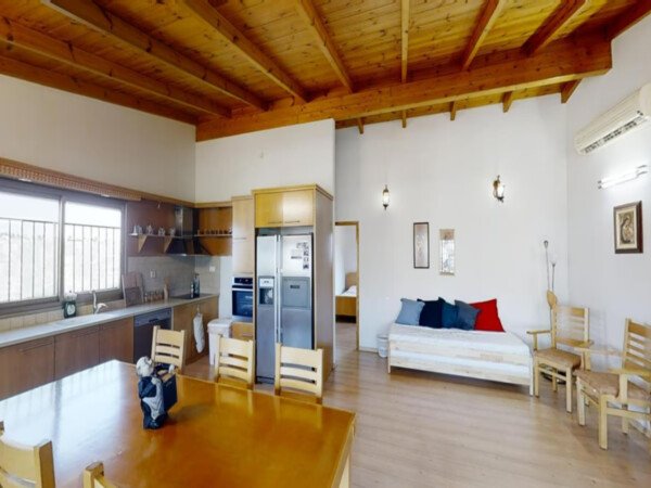 Wohnung 1 Schlafzimmer, mit Klimaanlage