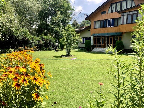 Aparthotel 4 bedrooms, with sea view