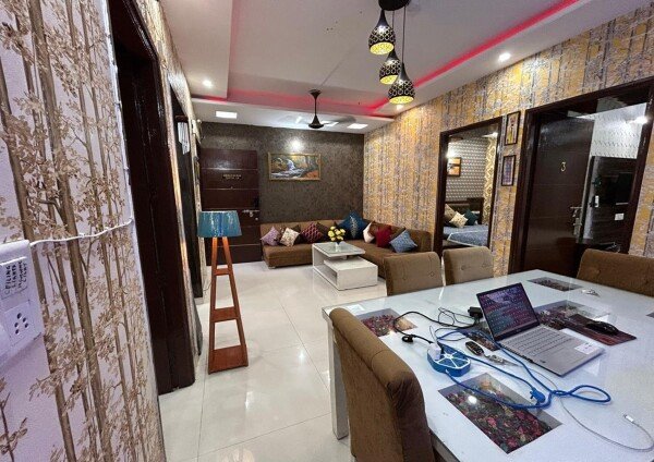 Apartment 3 bedrooms, with sea view