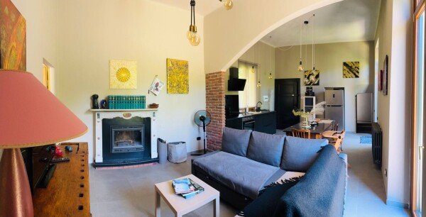 Casa 1 camera, con giardino