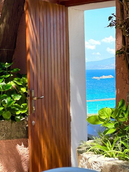 Casa 1 camera, con vista mare