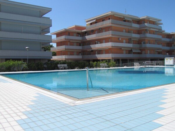 Appartamento 4 ospiti, con piscina