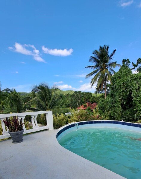 Apartment 3 bedrooms, with sea view