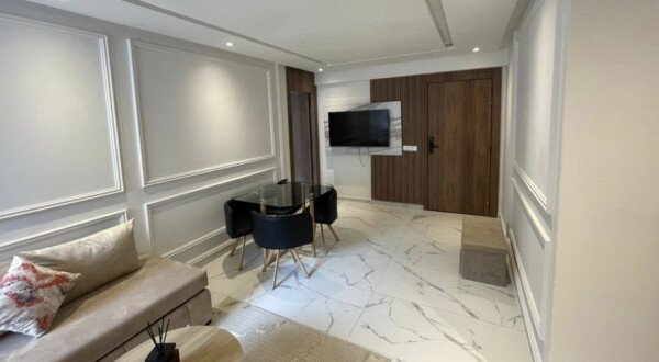 Wohnung 2 Schlafzimmer, mit Klimaanlage