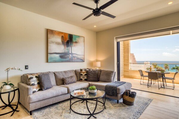 Wohnung 8 Schlafzimmer, mit Pool