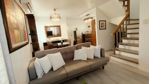 House 3 bedrooms, with pool