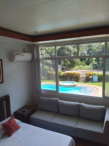 Appart'Hotel moderne, 1 chambre, avec piscine