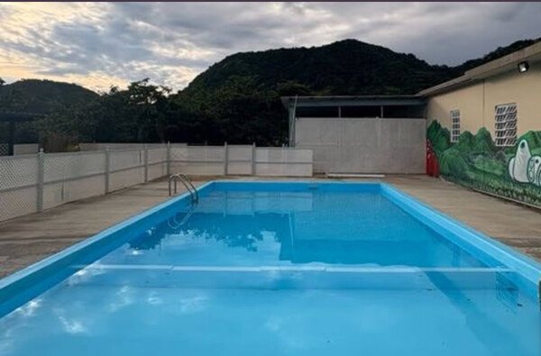 Aparthotel 3 Schlafzimmer, mit Pool