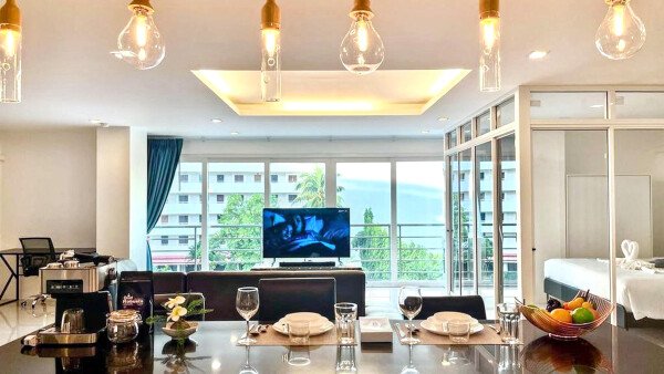 Apartment 3 bedrooms, with pool
