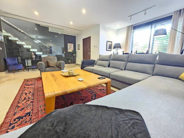 Villa 4 camere, con aria condizionata