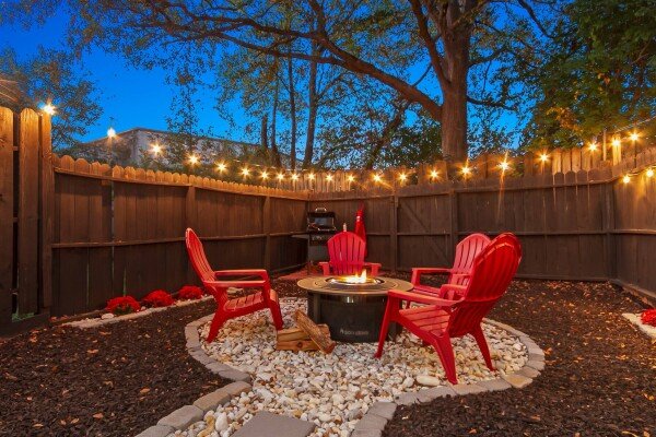 House 2 bedrooms, with garden