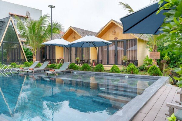 Bungalow 2 bedrooms, with pool