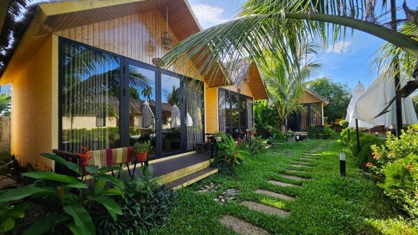 Bungalow 2 bedrooms, with pool