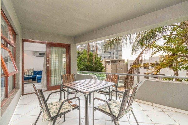 Apartamento 3 quartos, com piscina