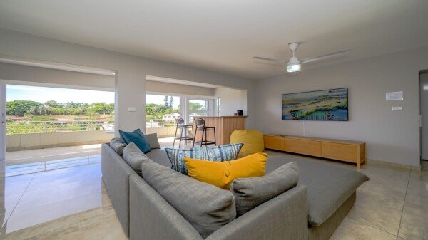 House 3 bedrooms, with sea view