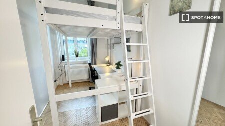Chambre 8 voyageurs, avec climatisation