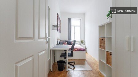 Chambre 8 voyageurs, avec climatisation