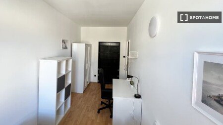 Habitación 8 huéspedes, con aire acondicionado